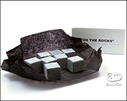 男性へ贈る送別会のおすすめプレゼント 6「溶けない氷 ON THE ROCKS」
