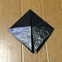 折り紙「かぶとの折り方 4」
